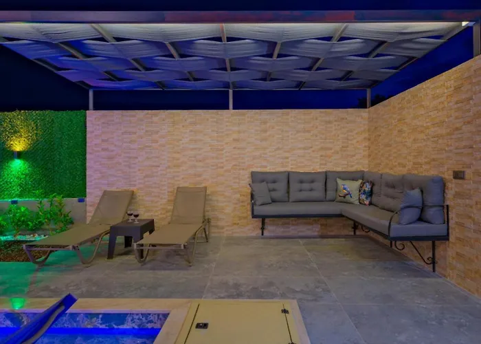 Alisen 2 Willa Fethiye