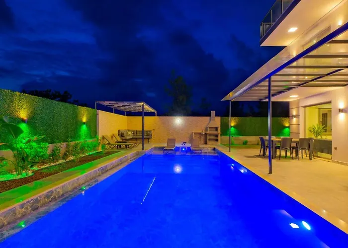 Alisen 2 Willa Fethiye